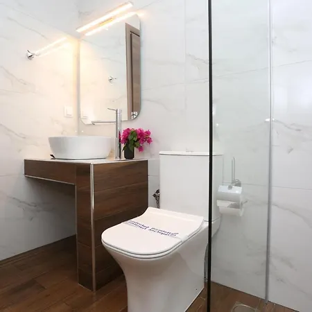 公寓 Mare Monte Luxury 1 *