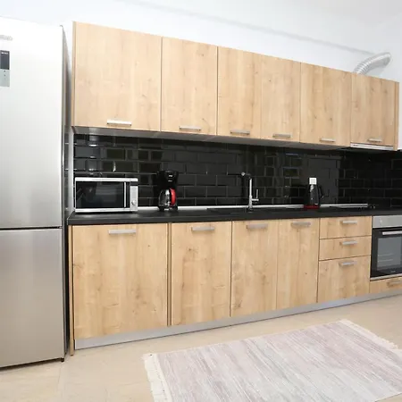 Mare Monte Luxury 1 *