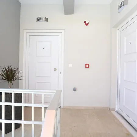 Mare Monte Luxury 1 公寓 尼尔斯吉尼