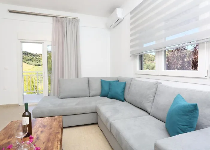 Mare Monte Luxury 1 *